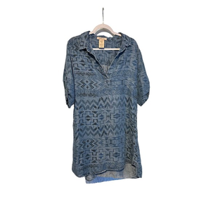 Philosophy woman’s size Large Chambray Aztec shirt/dress pockets‎